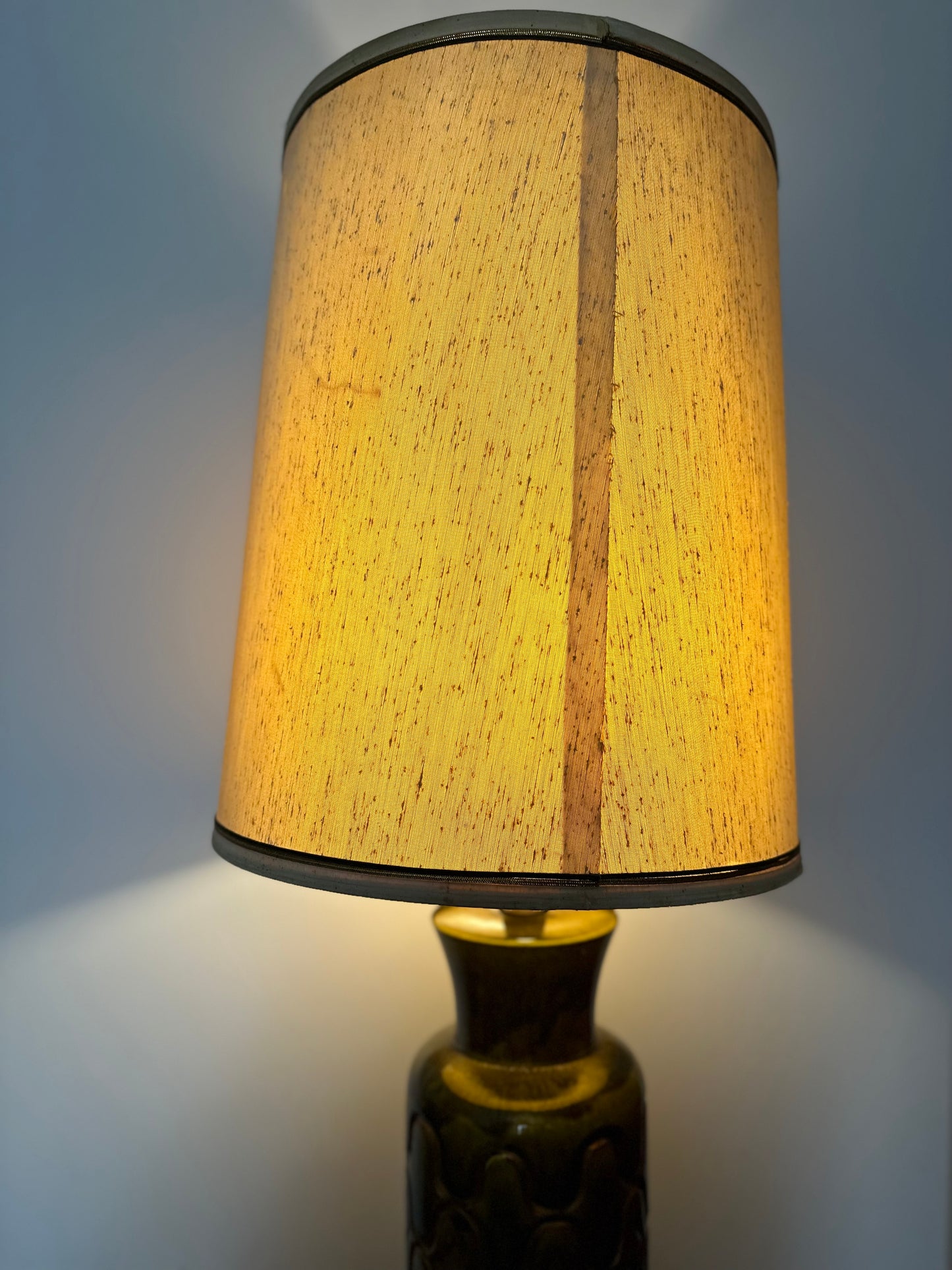 Large Mid century olive green table lamp & original shade