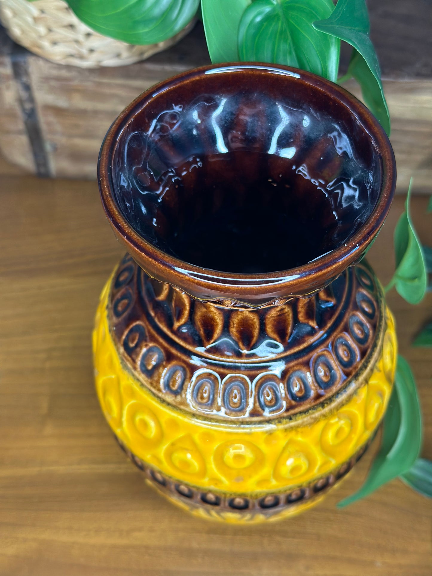 West German Mid Century small Bay keramik fat lava yellow & brown 20cm high