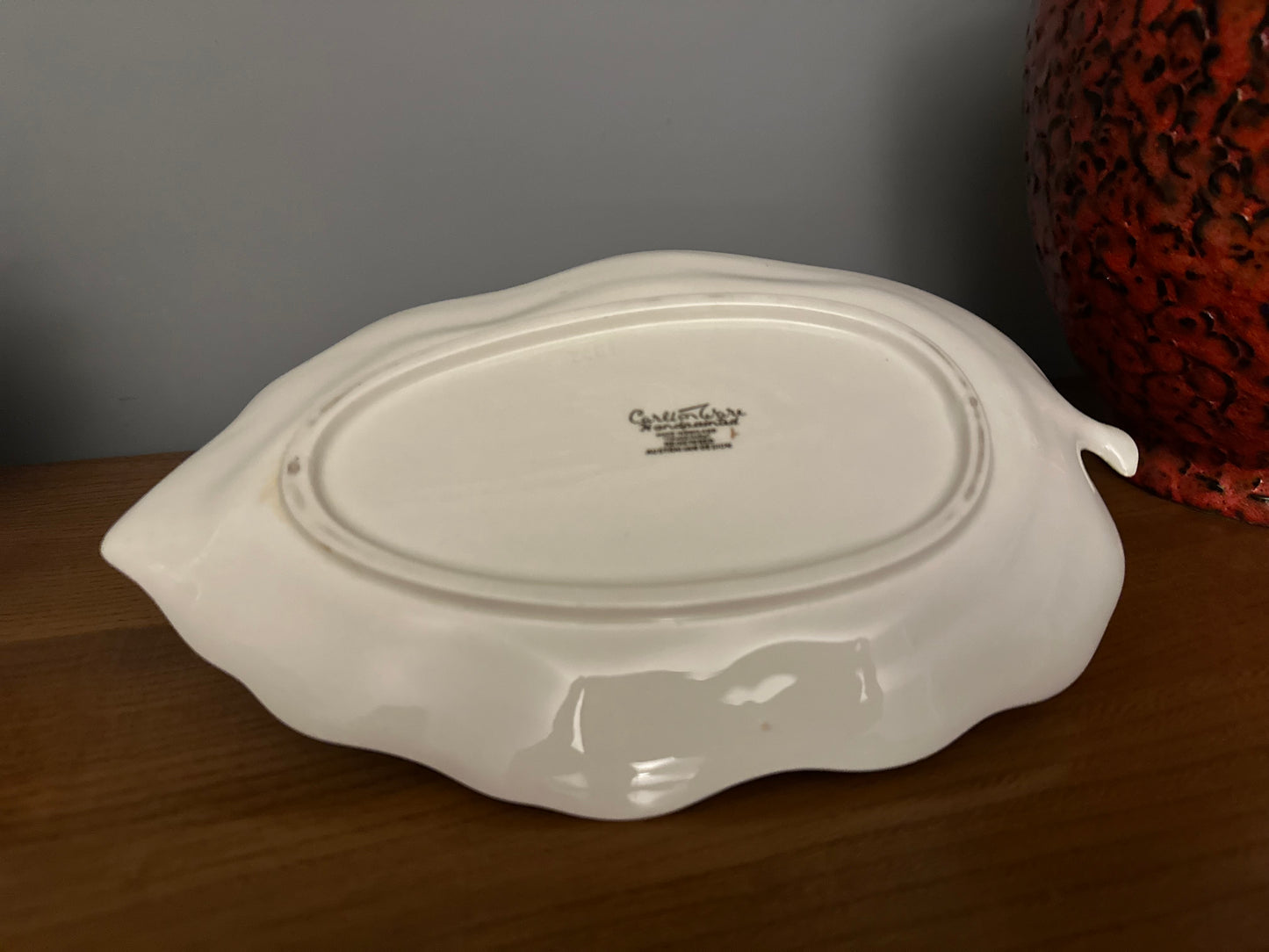 Vintage Carlton Ware Australian design cheese / butter dish in leaf / pin stripe pattern