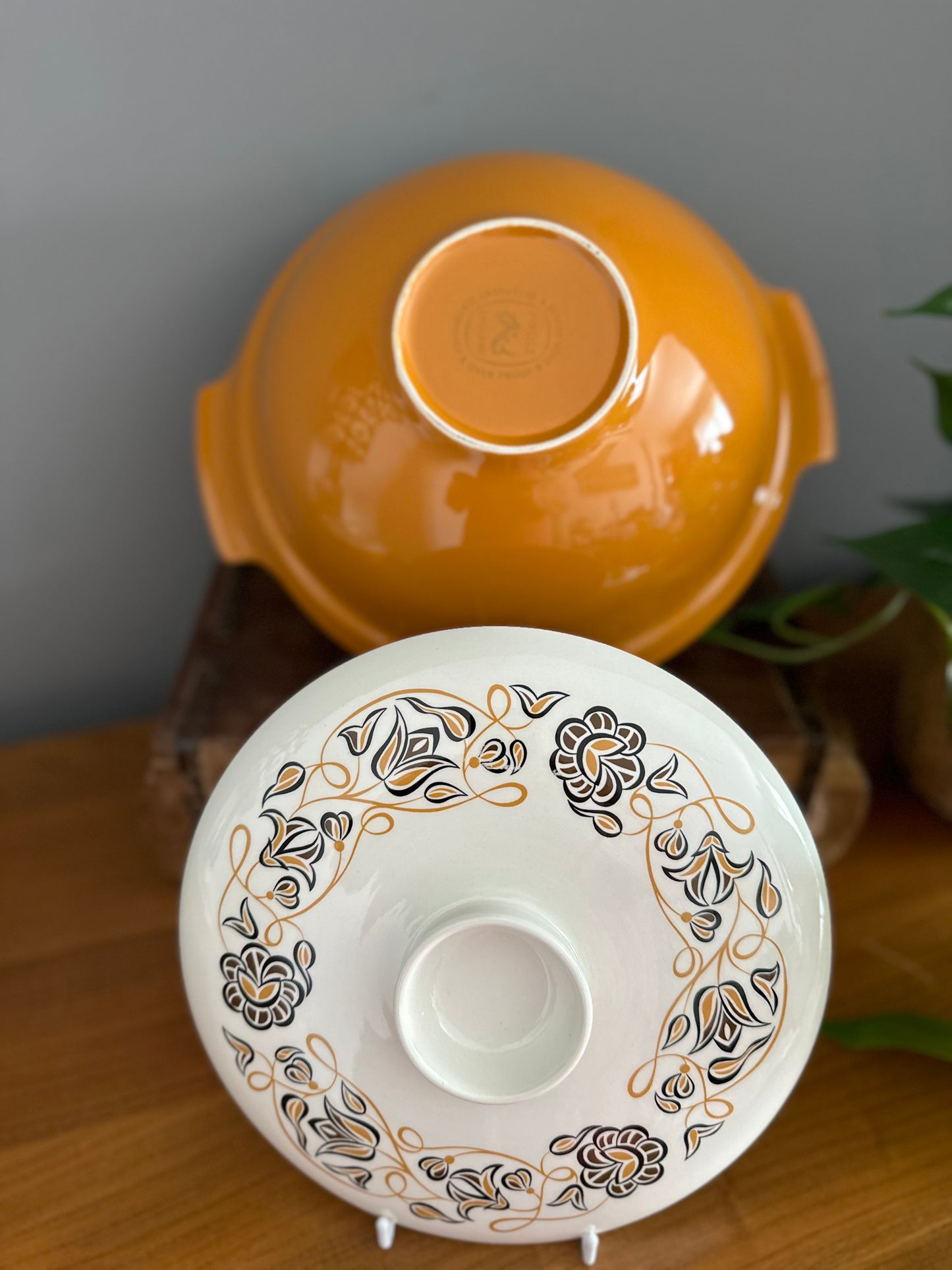 Pair of Mid century Poole Desert Song Tureen / serving dishes