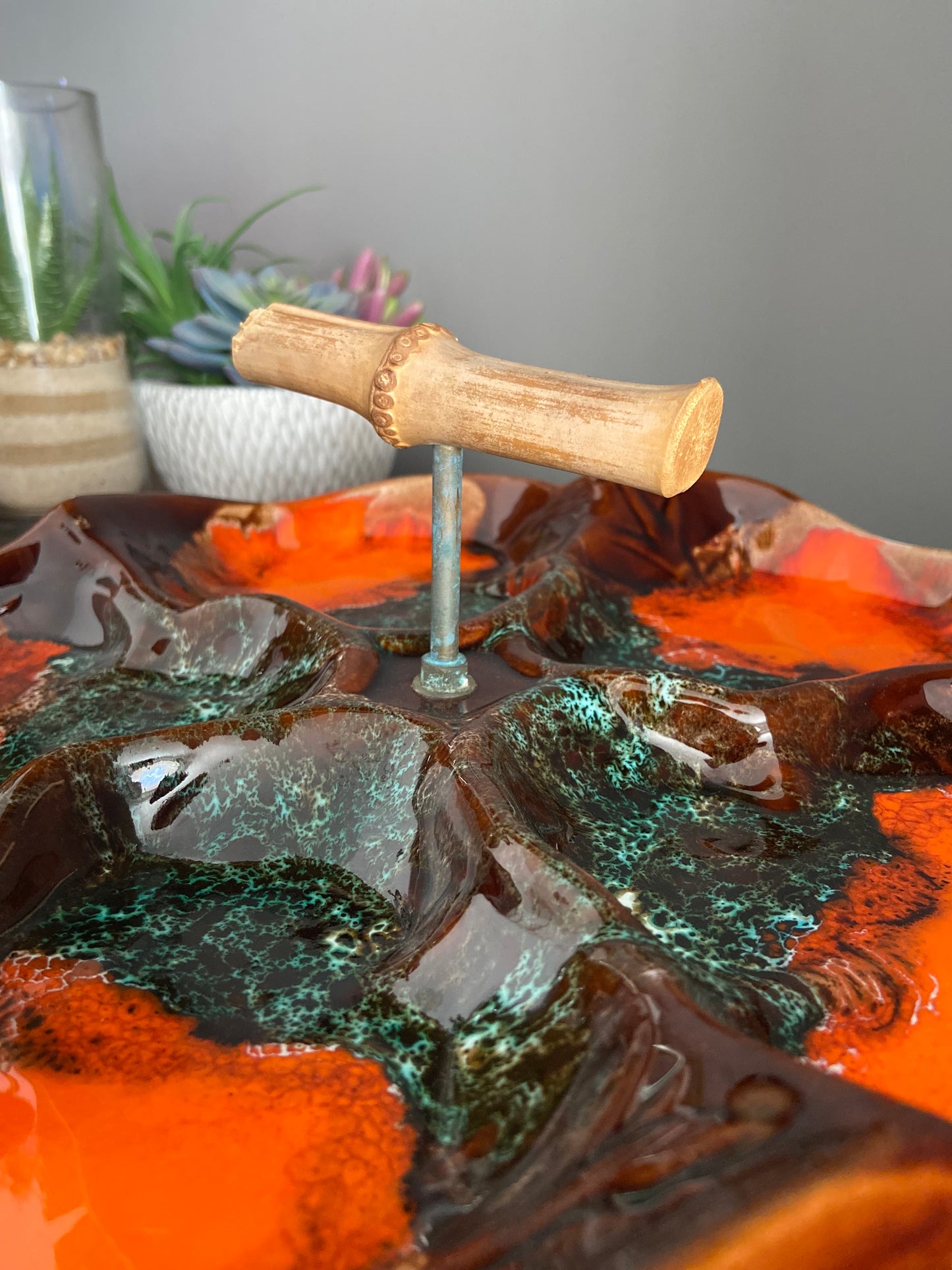 Mid-century hors d'oeuvres serving dish
