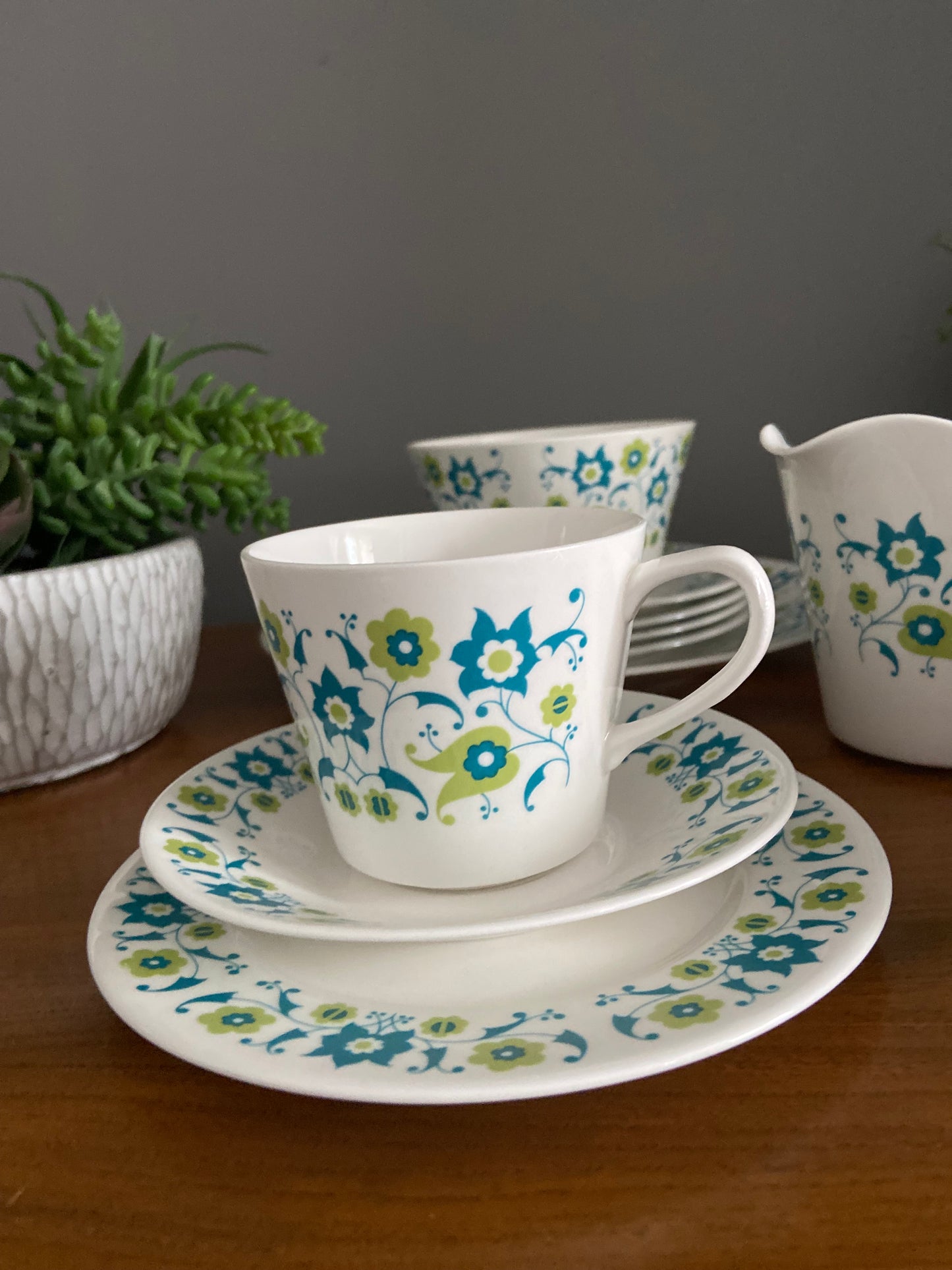 Queen Anne Mid-century tea set